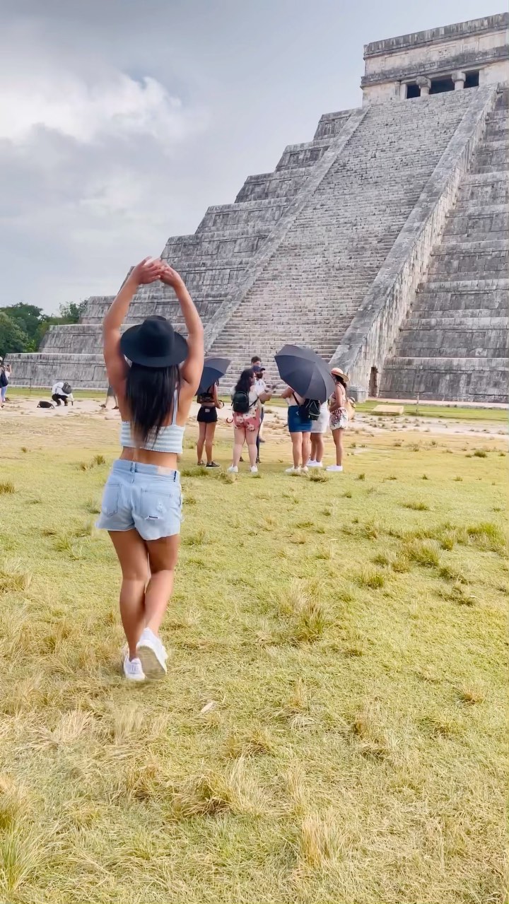 LAURA GIRALDO