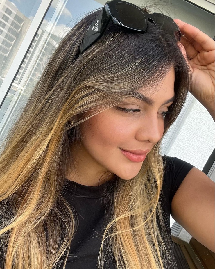 LAURA GIRALDO