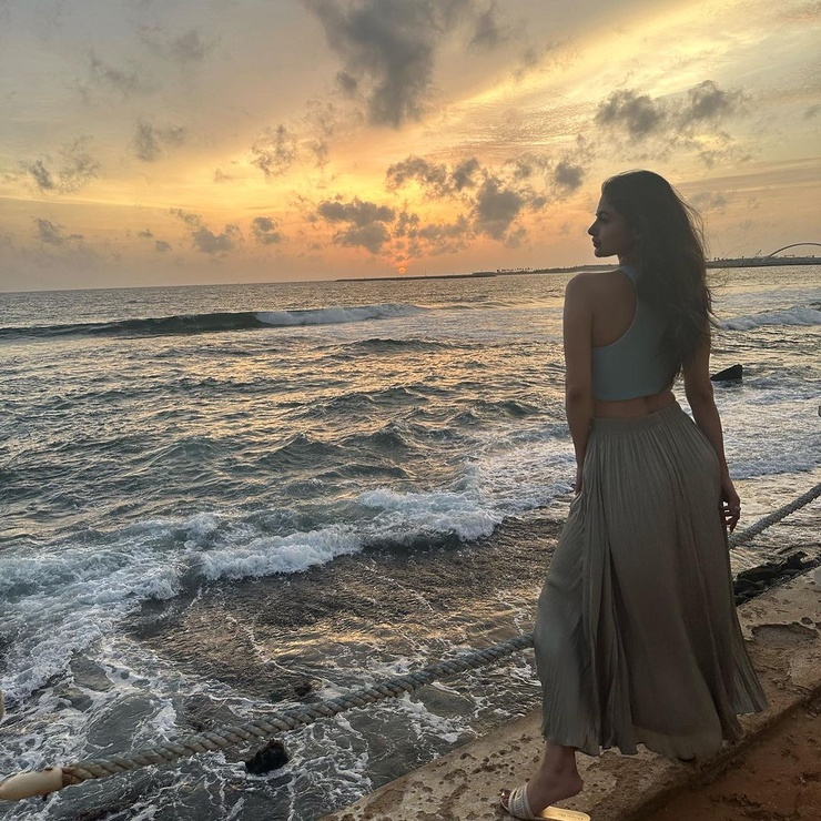 Mouni Roy