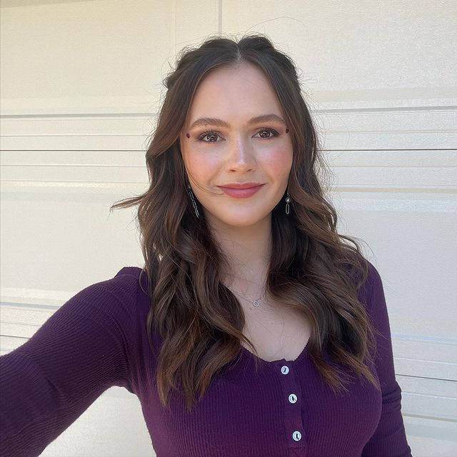 Olivia Sanabia Olivia Sanabia