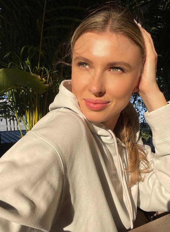 Anna Shlychkova