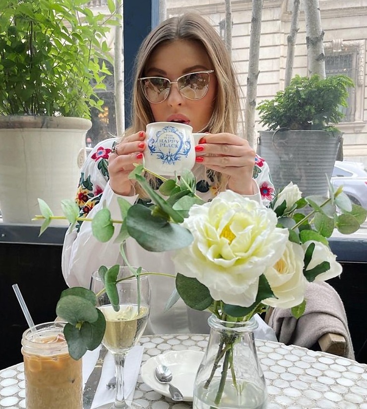 Anna Shlychkova