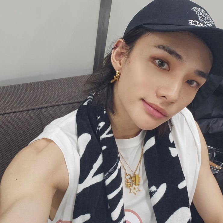 Hyun-Jin Hwang