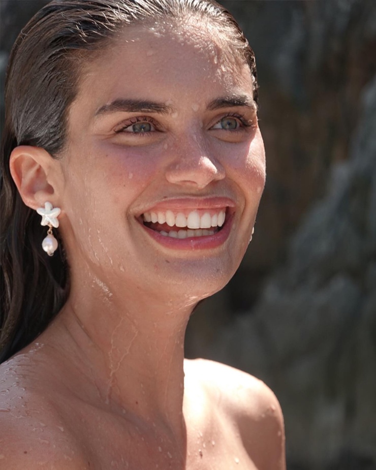 Sara Sampaio Sara Sampaio