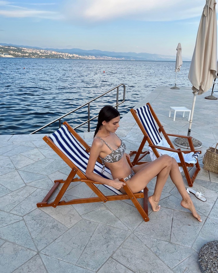 Bojana Krsmanovic Bojana Krsmanovic