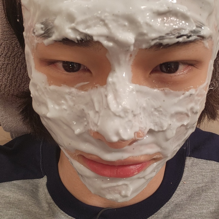 Hyun-Jin Hwang