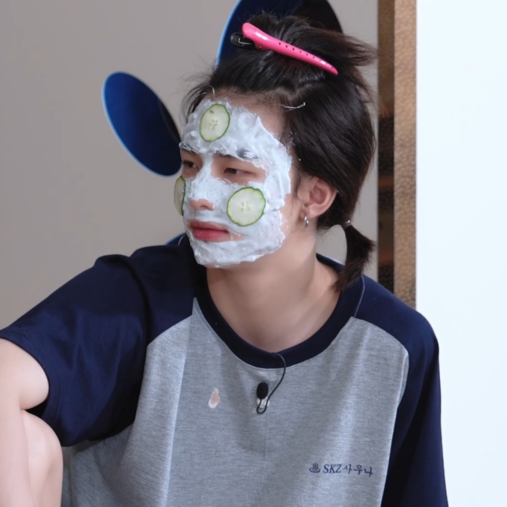 Hyun-Jin Hwang