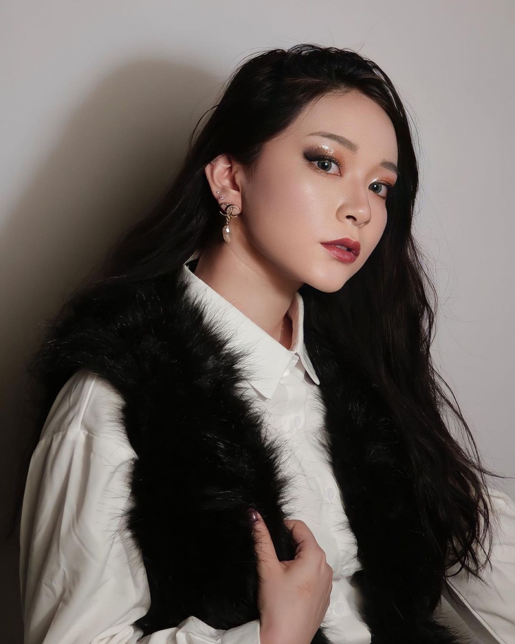 Lisa Yamada (model)
