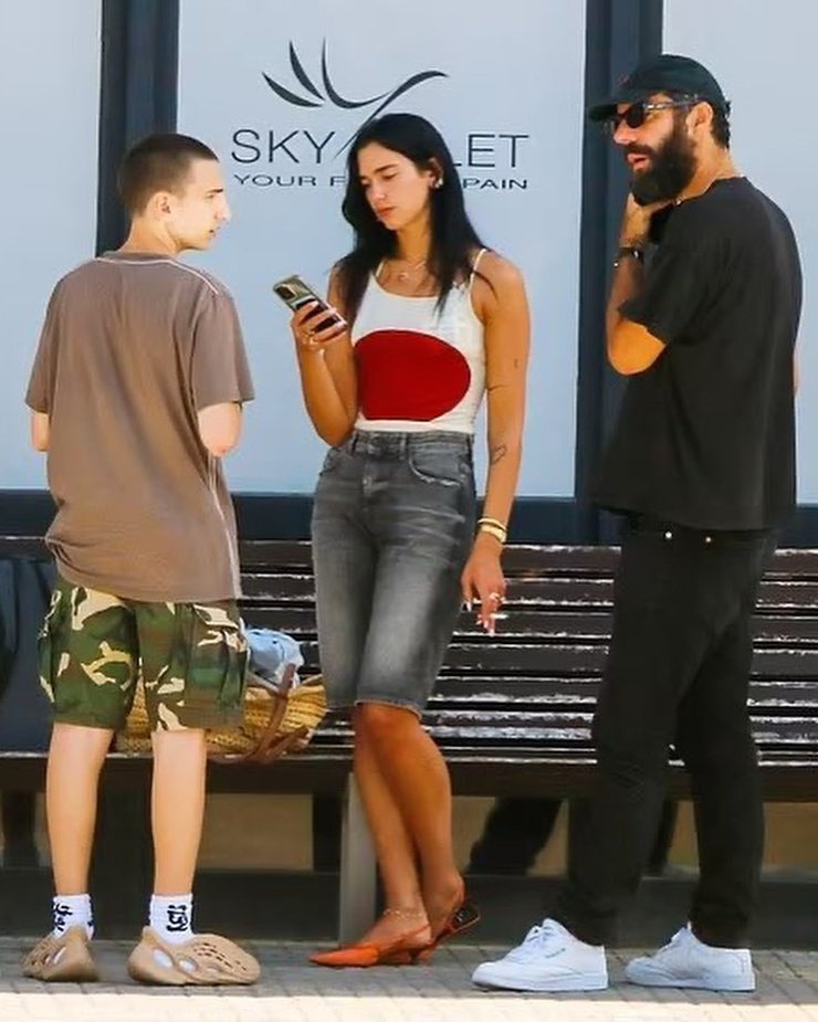 Dua Lipa