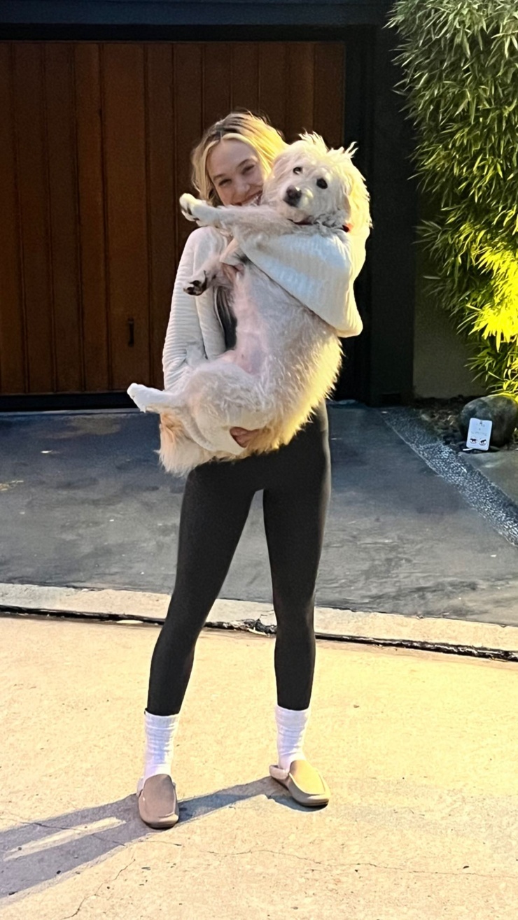 Alexis Ren Alexis Ren