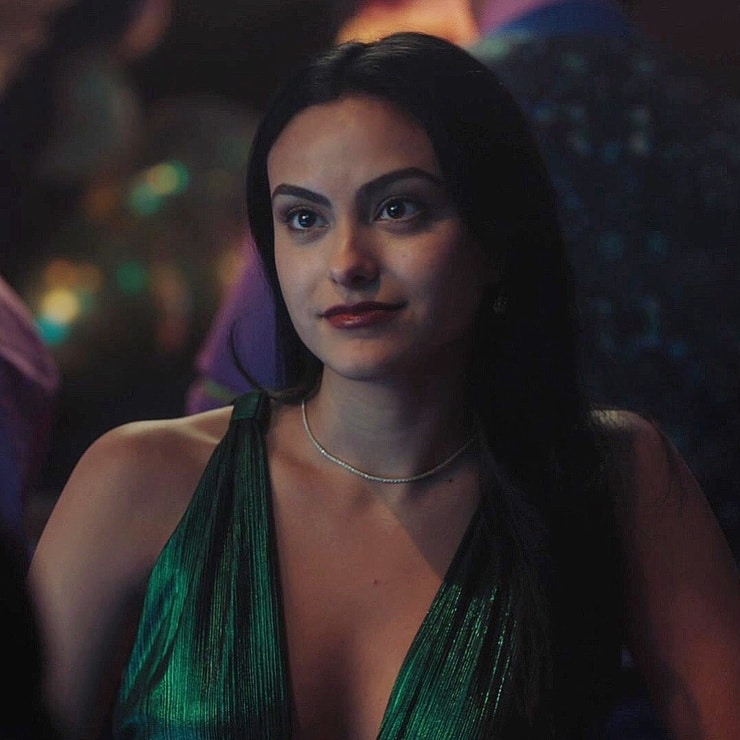 Picture of Camila Mendes