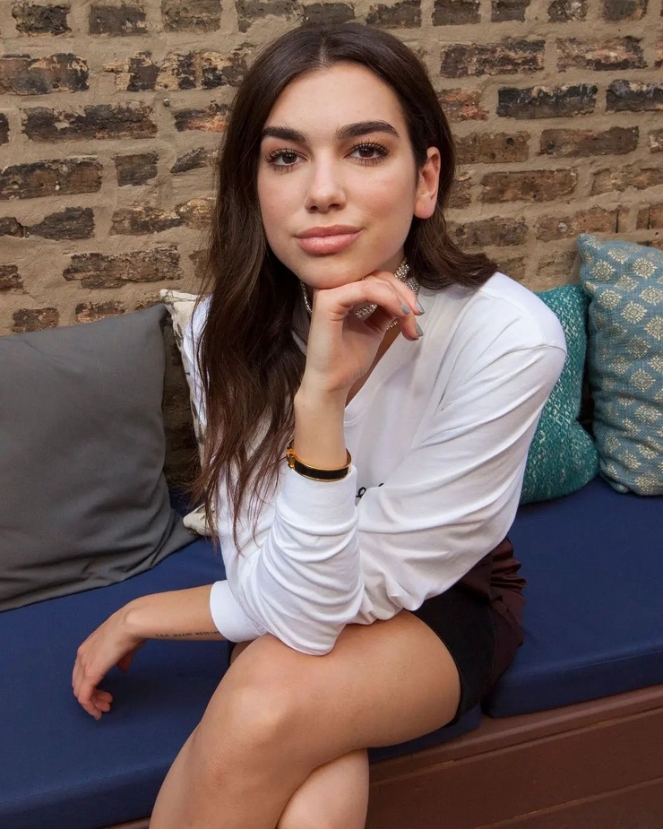 Dua Lipa