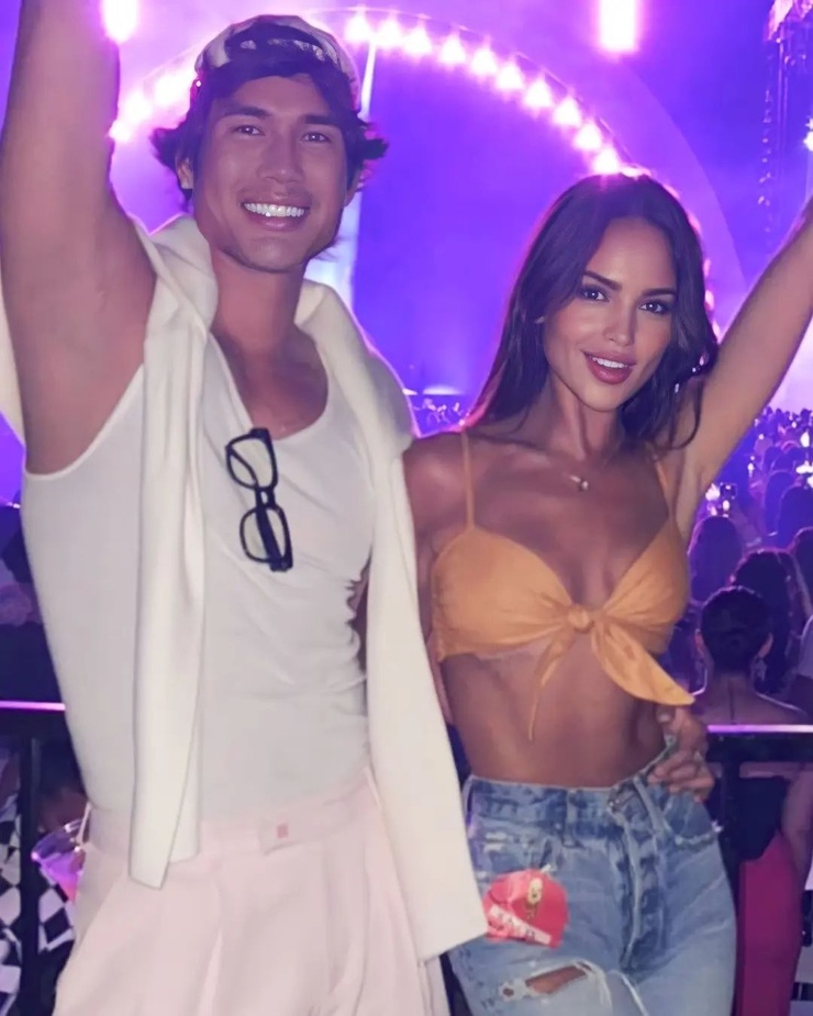 Eiza Gonzalez