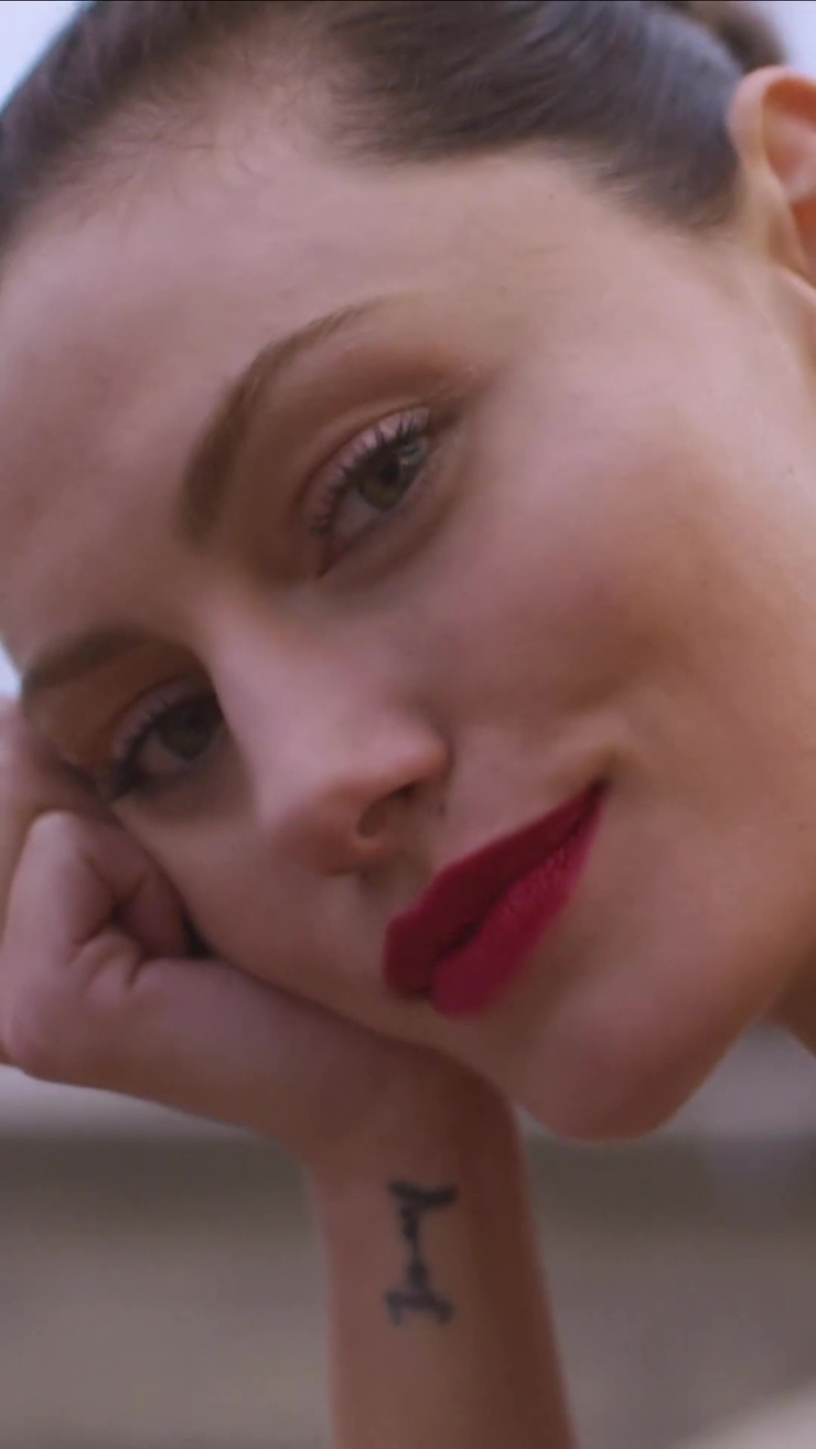 Phoebe Tonkin