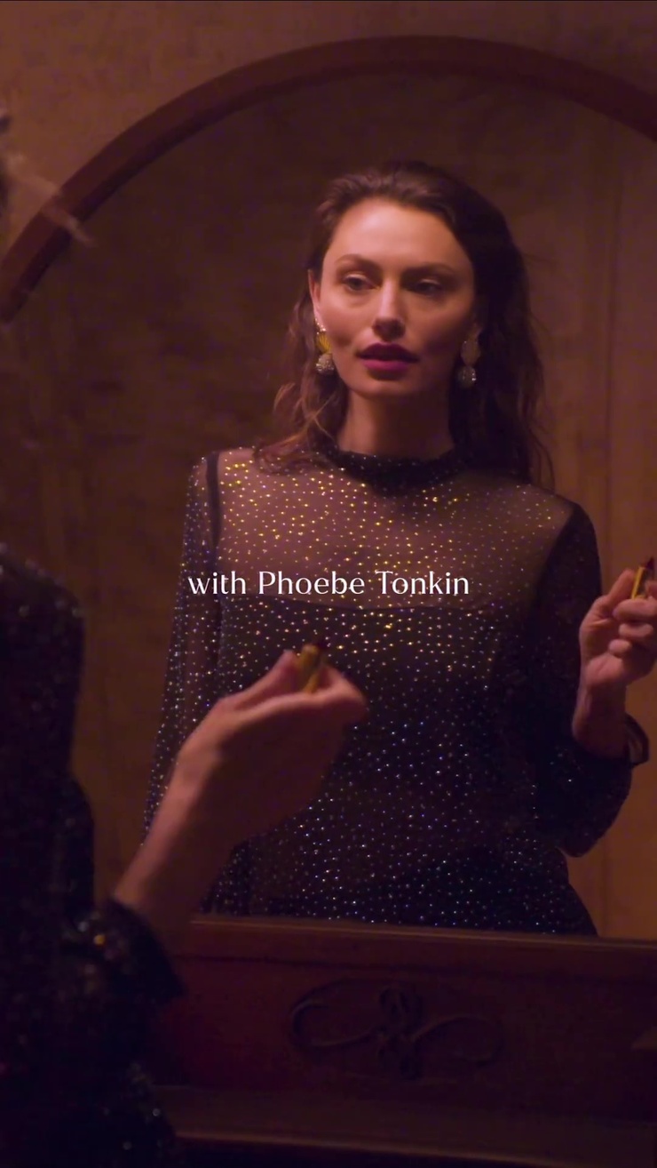 Phoebe Tonkin