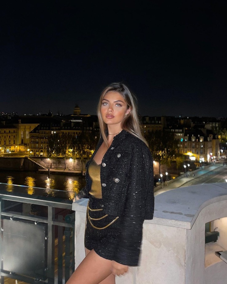 Camille Ronez