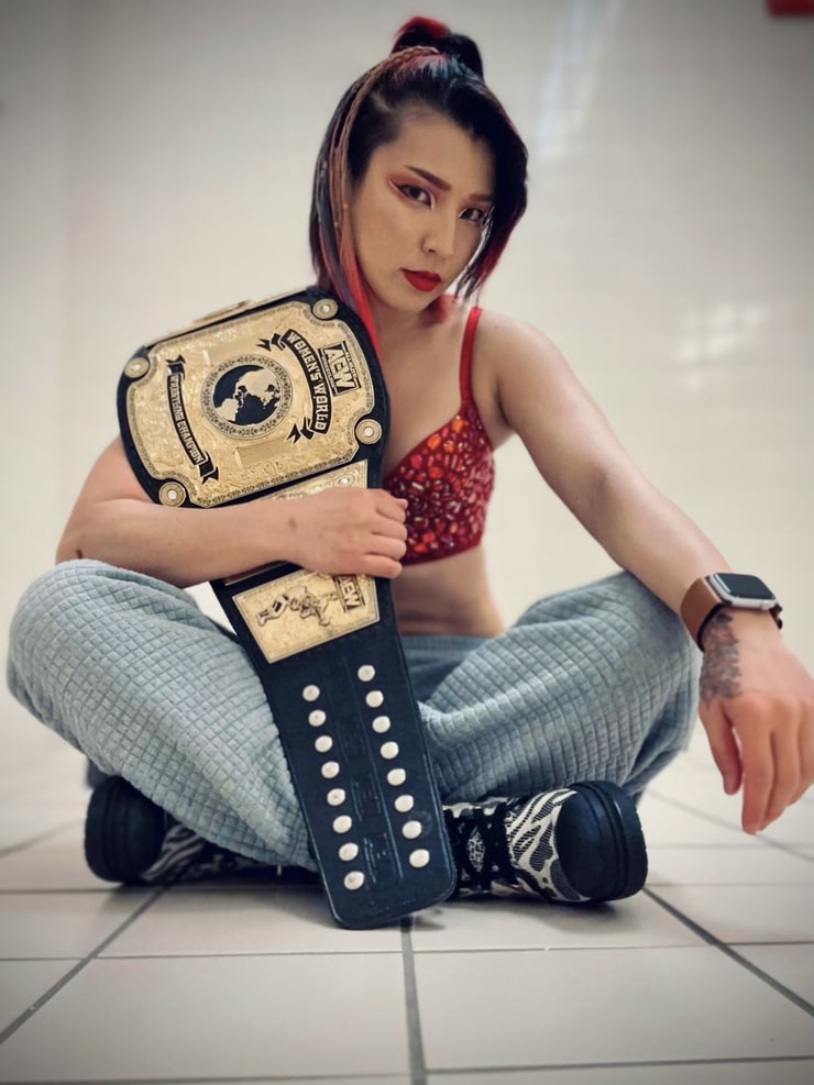 Hikaru Shida