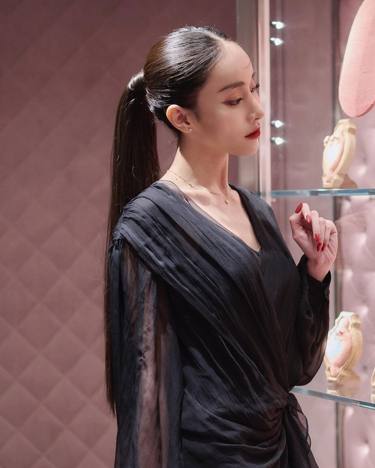 Pichana Yoosuk