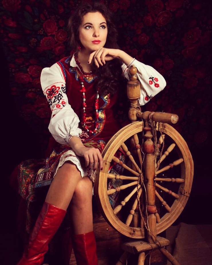 Elena Larina