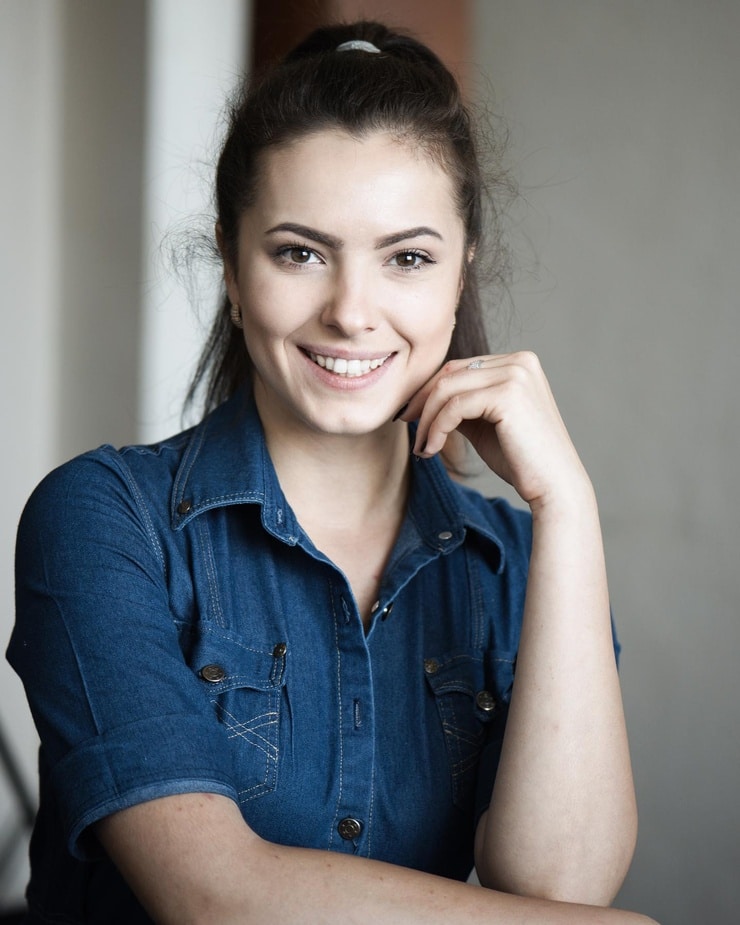Elena Larina