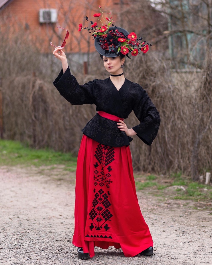 Elena Larina