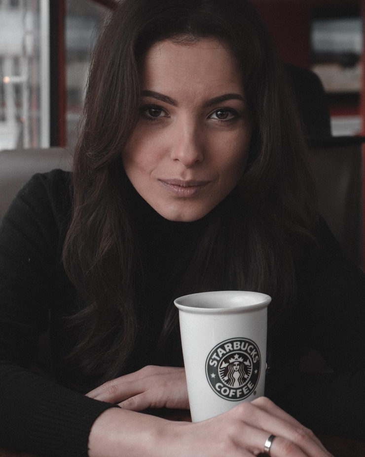 Elena Larina