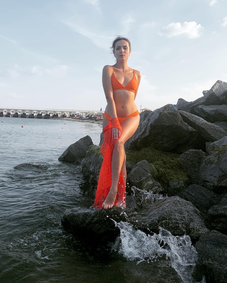Elena Larina