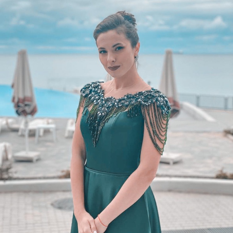 Elena Larina