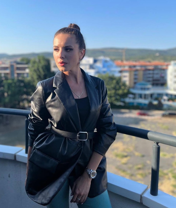 Elena Larina