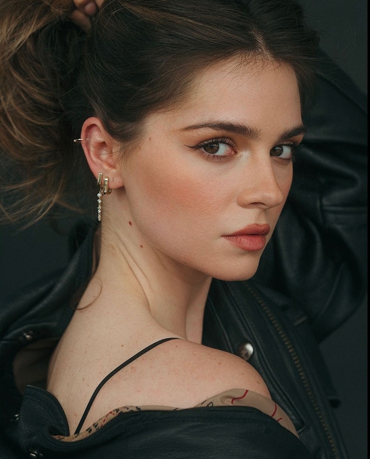 Jessy Hartel Jessy Hartel