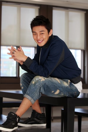 Ah In Yoo