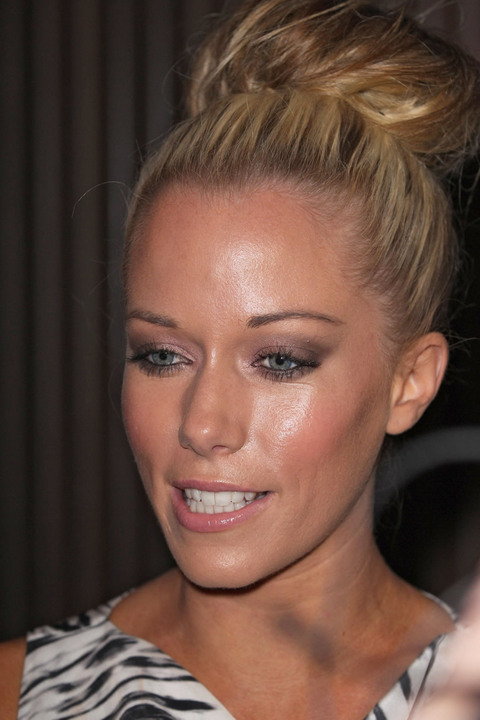 Kendra Wilkinson