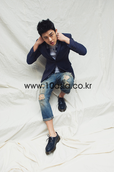Ah In Yoo