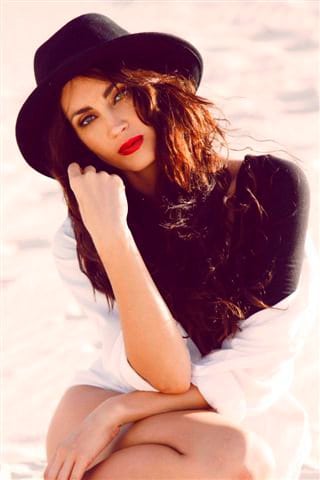 Tanit Phoenix Tanit Phoenix