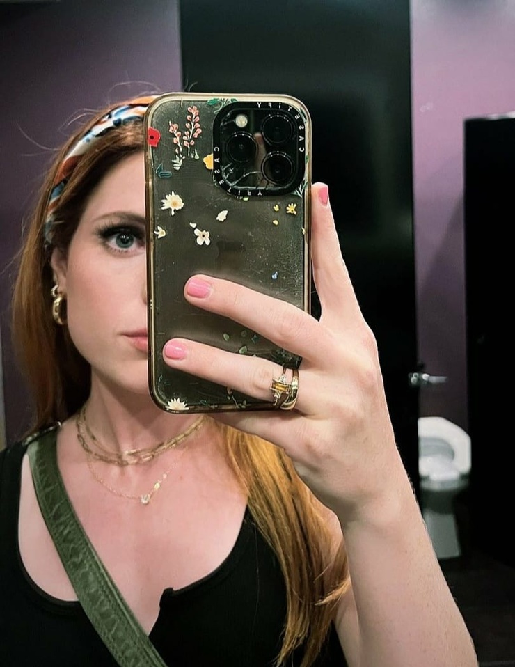 Sydney Sierota Sydney Sierota