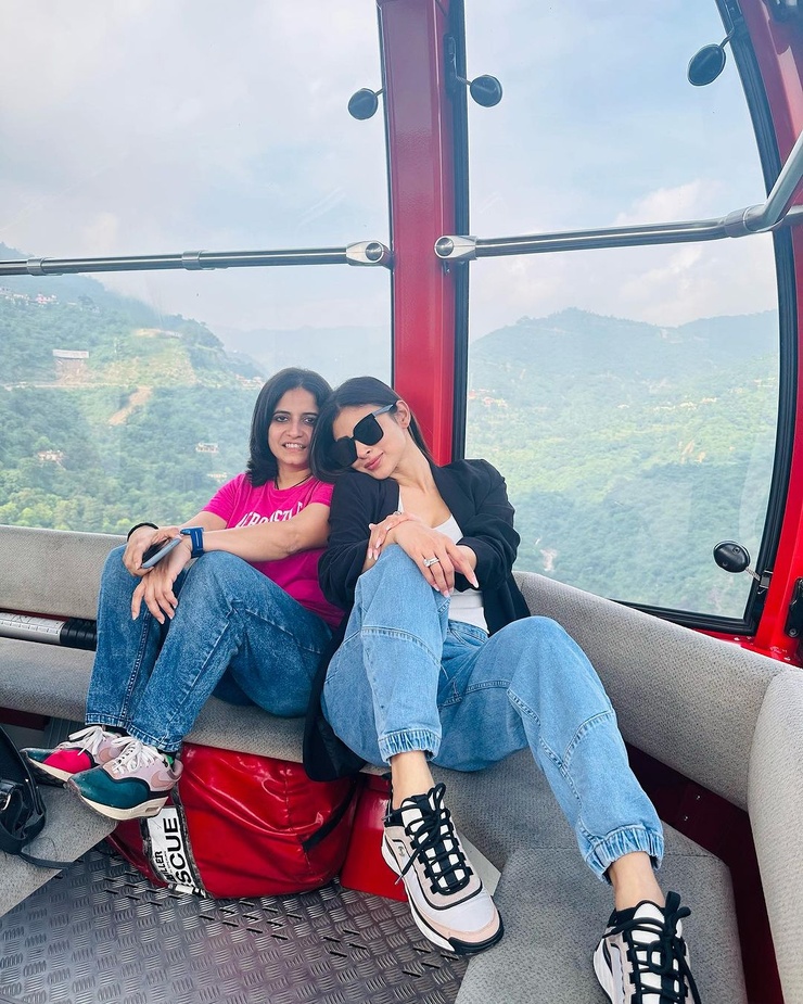 Mouni Roy