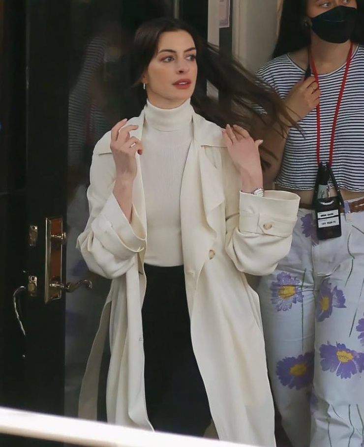 Anne Hathaway
