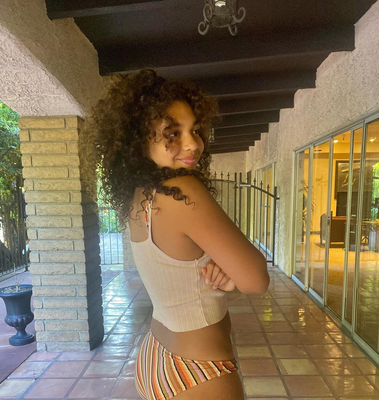 Amara Rose