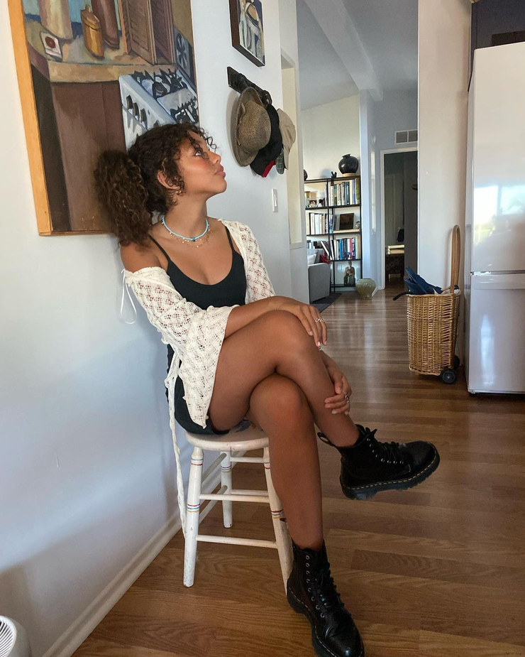 Amara Rose
