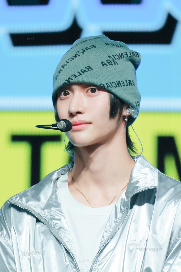 Wonbin