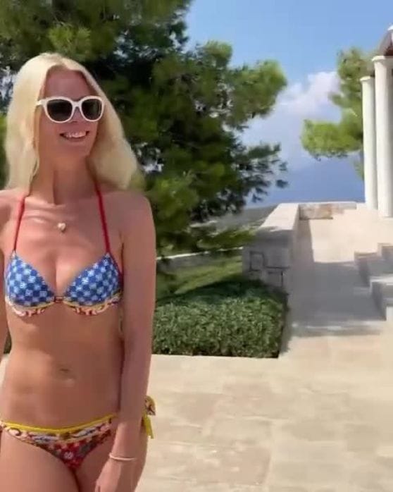 Claudia Schiffer