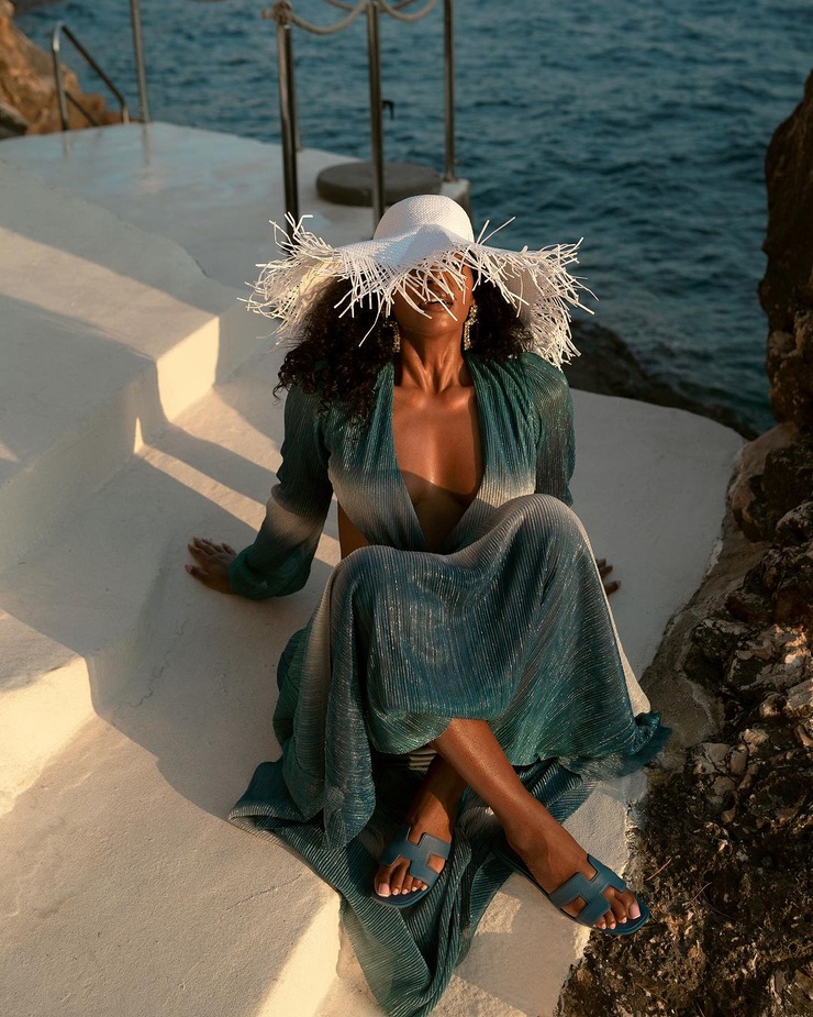Nafessa Williams