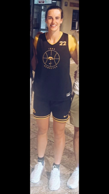 Caitlin Clark (ii)