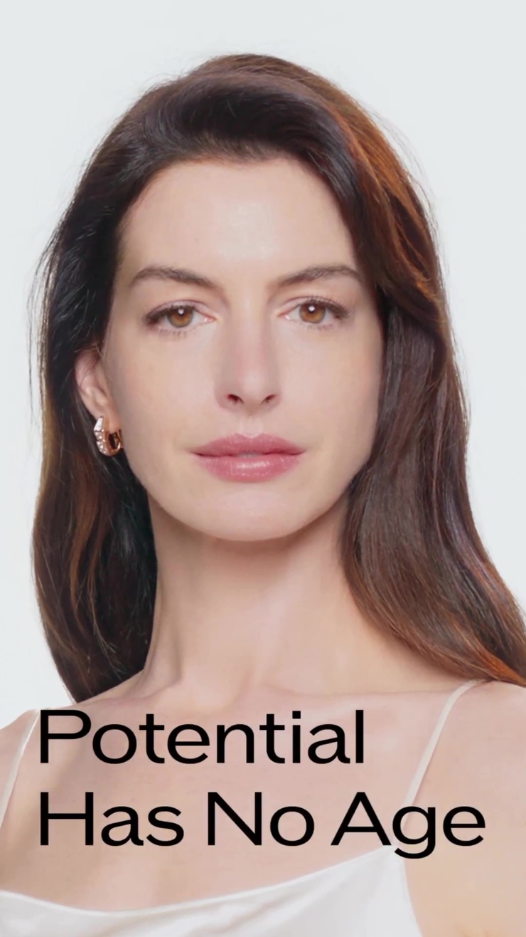 Anne Hathaway