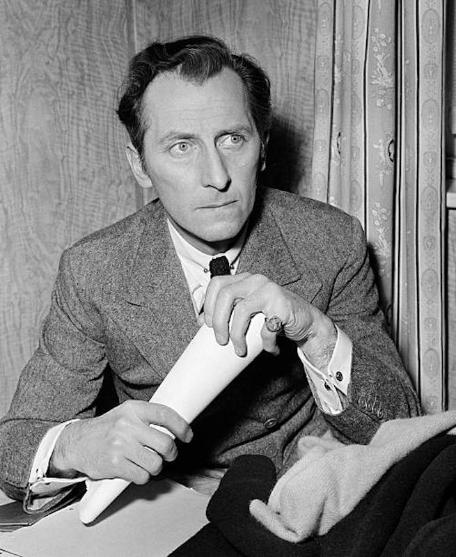 Peter Cushing