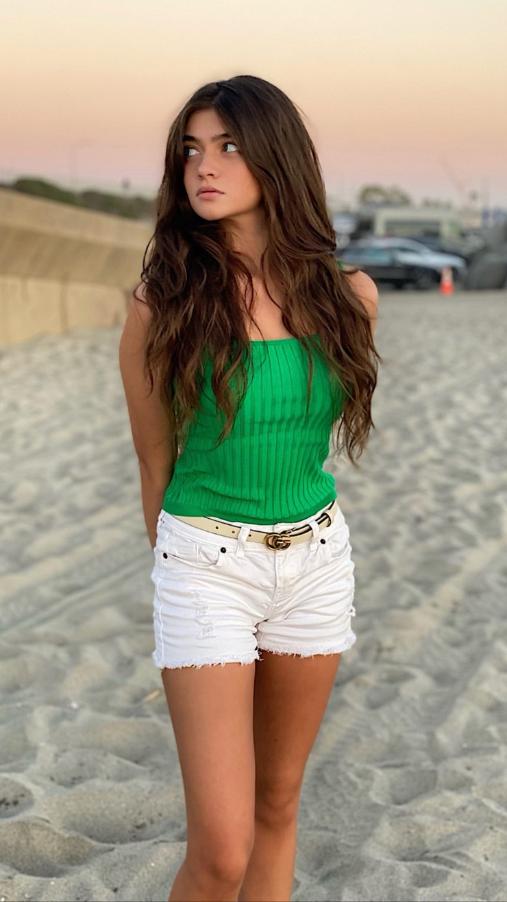 Samantha Gangal Samantha Gangal