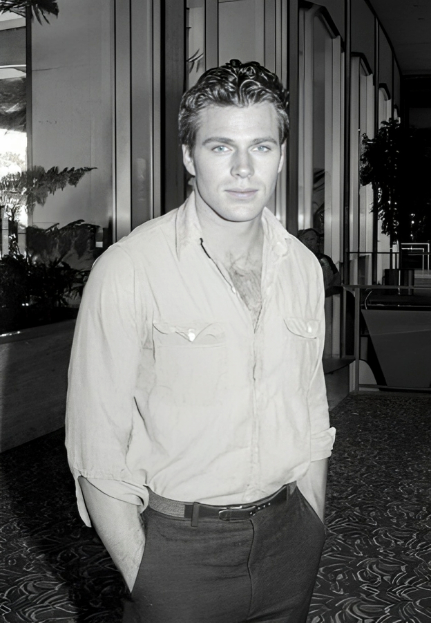 Jon-Erik Hexum Jon-Erik Hexum