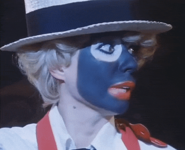 Eine Show durch Europa Eine Show durch Europa