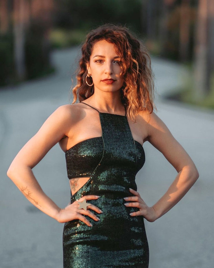 Vanessa Lengies