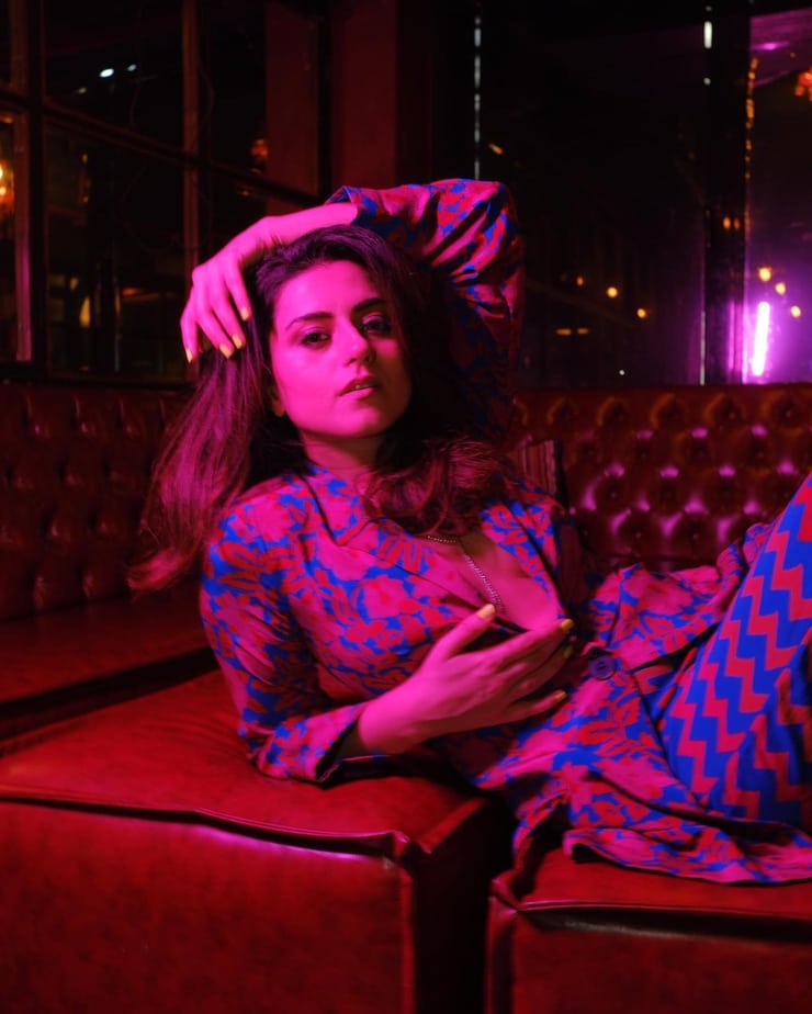 Riddhi Dogra